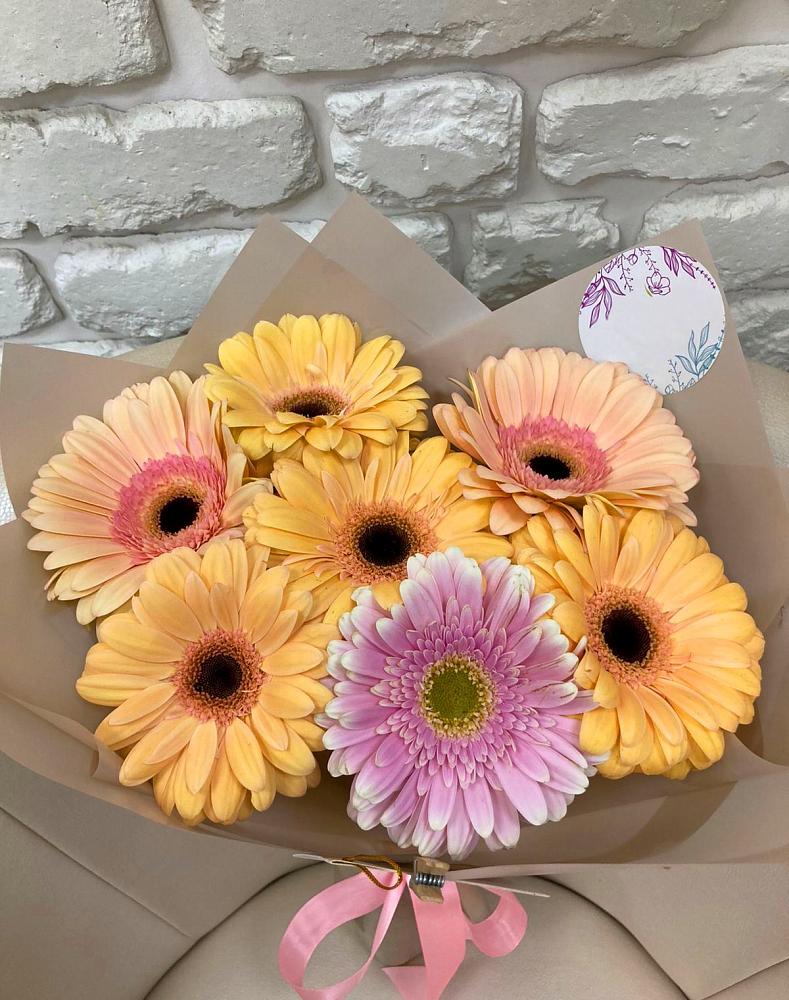 Букет цветов из: Герберы в Красном Яре Астраханской области
