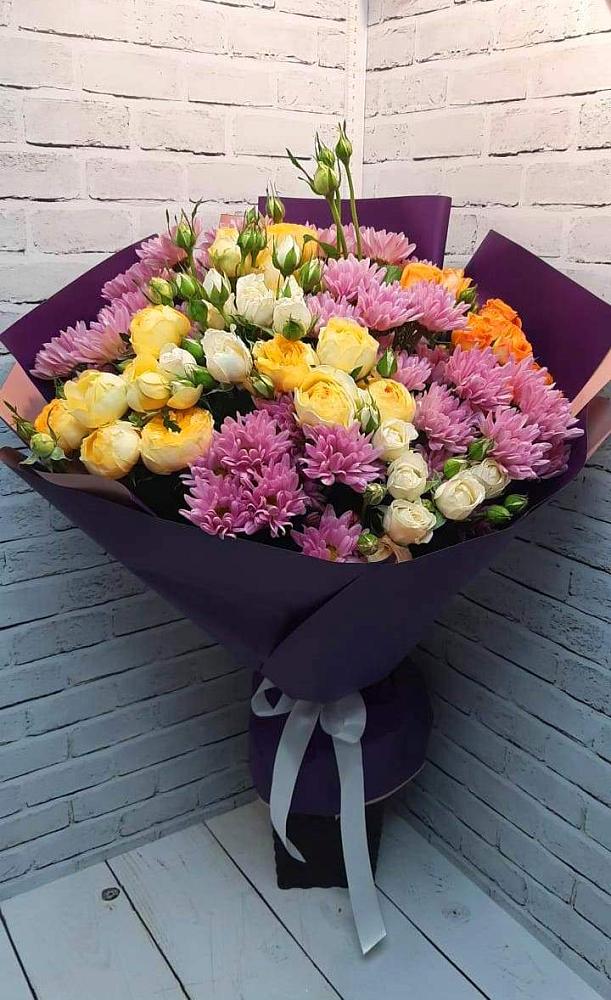 Букет цветов из: Хризантемы и Розы в Красном Яре Астраханской области