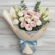 Букет цветов из:  Лизиантусы в Красном Яре Астраханской области