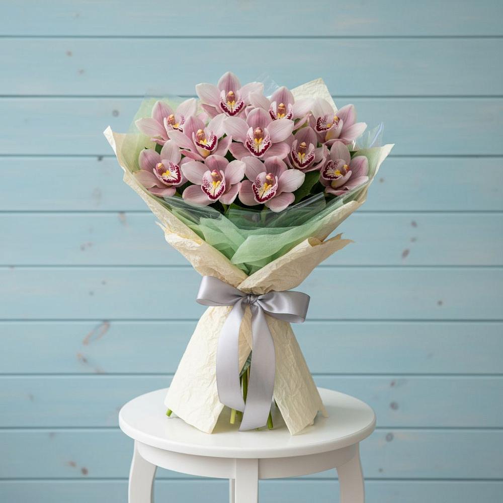 Букет цветов из: Орхидеи и Розы в Красном Яре Астраханской области