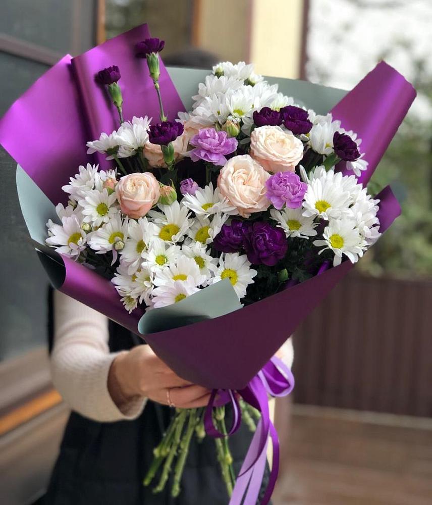 Букет цветов из: Хризантемы, Гвоздики и Розы в Красном Яре Астраханской области