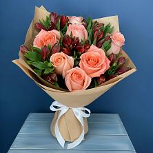 Букет цветов из:  Розы и Альстромерии в Красном Яре Астраханской области