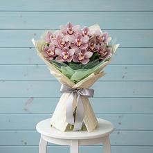 Букет цветов из:  Орхидеи и Розы в Красном Яре Астраханской области