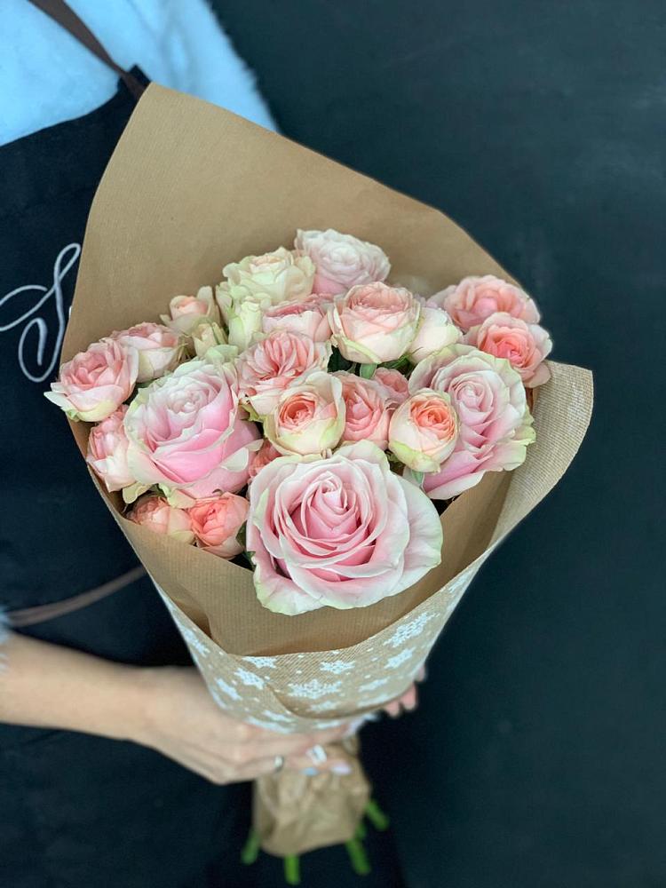 Букет цветов из: Хризантемы и Розы в Красном Яре Астраханской области