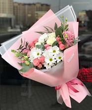 Букет цветов из:  Розы, Лизиантусы и Хризантемы в Красном Яре Астраханской области