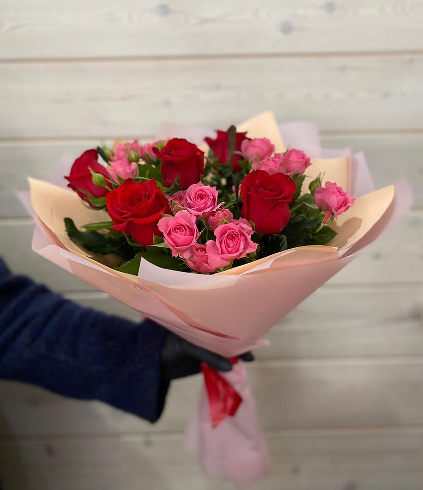 Букет цветов из: Розы в Красном Яре Астраханской области